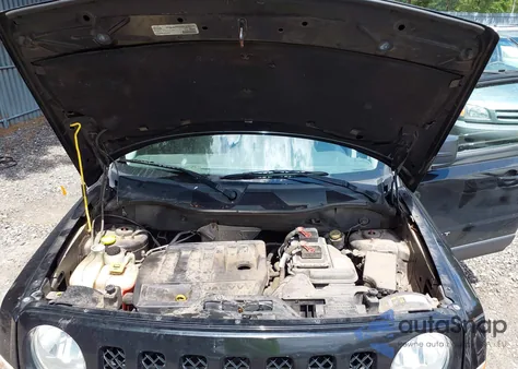 2016 Jeep Patriot Sport из США, поврежденный, VIN 1C4NJRBB7GD552121